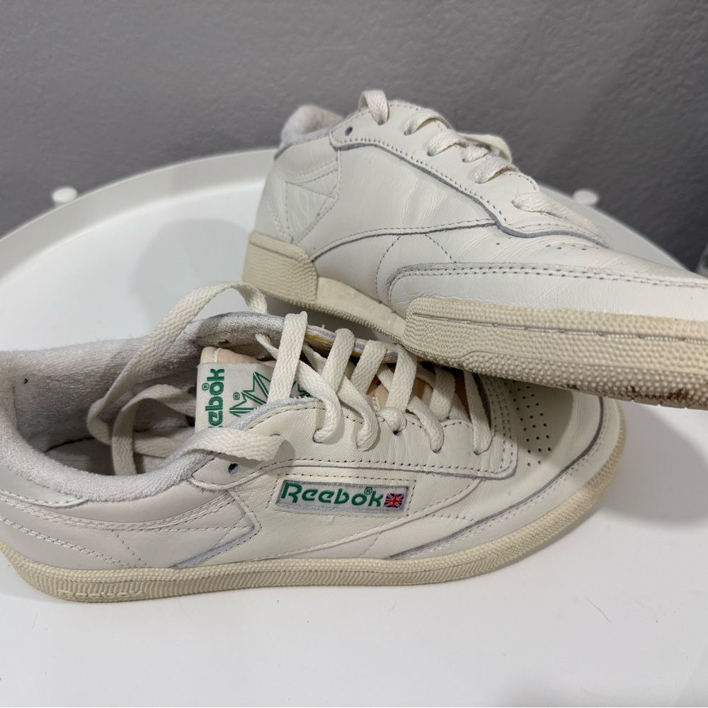 Reebok C85 Cream and Green Sneakers